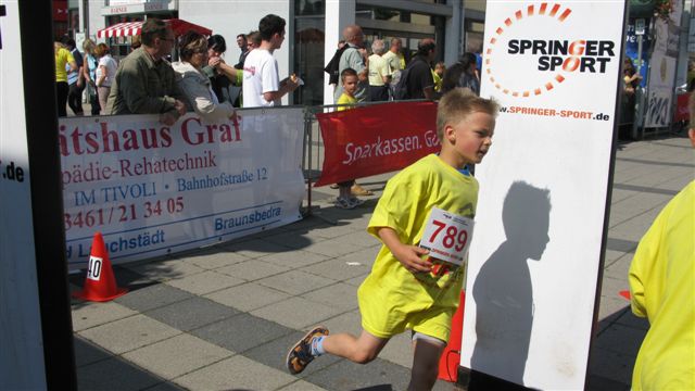 ../Images/BenefizlaufMerseburg2011 (120).jpg